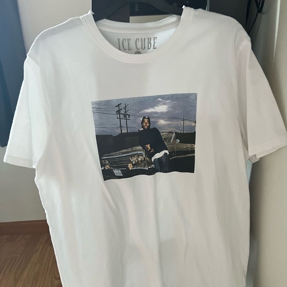 Graphic Tshirts